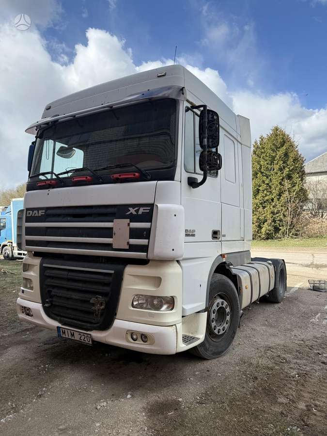 DAF XF 105 460, тягачи