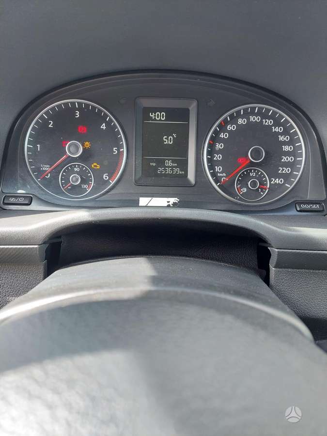 Volkswagen Caddy - 8