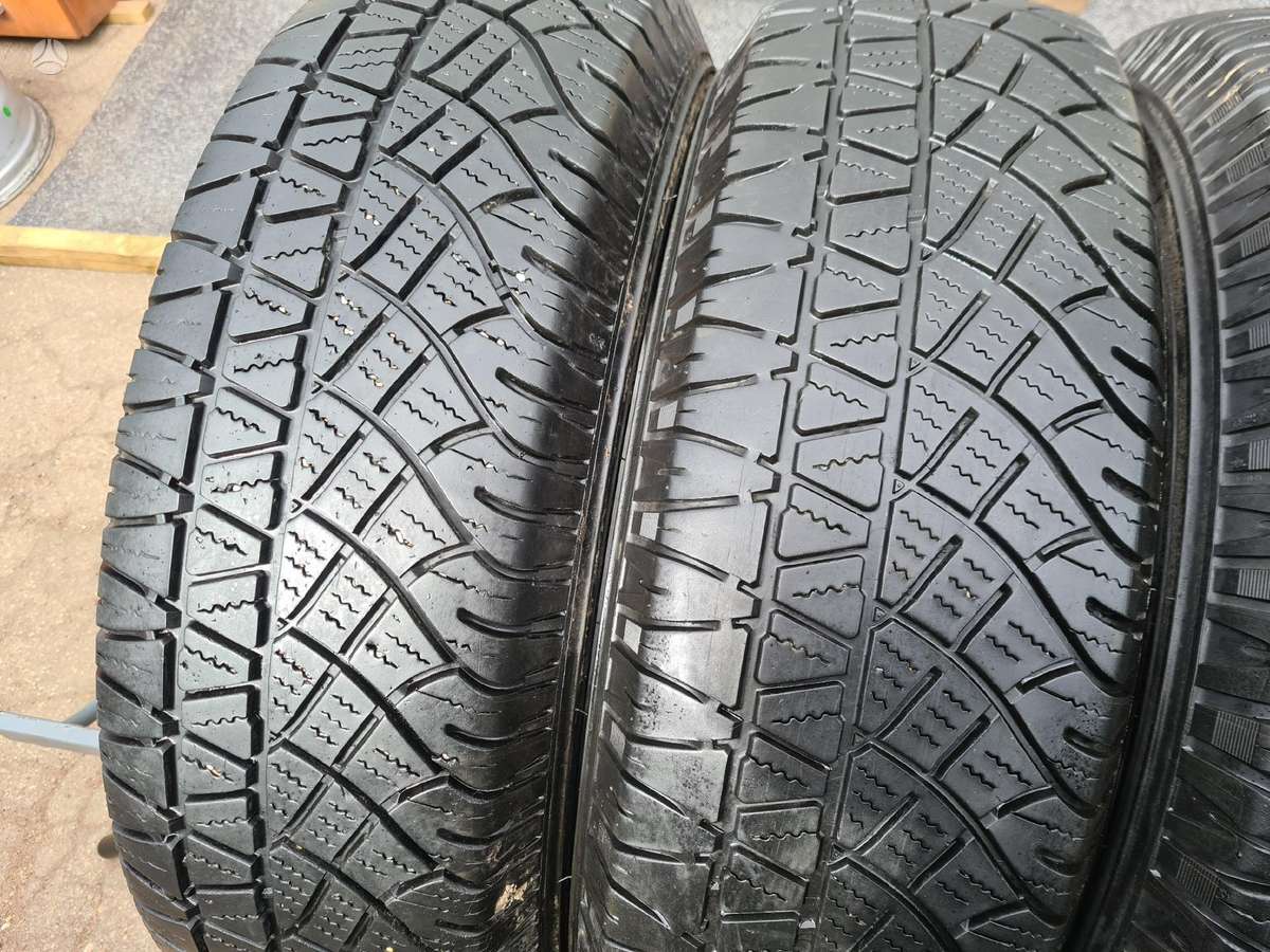 Michelin, universalios 225/70 R17