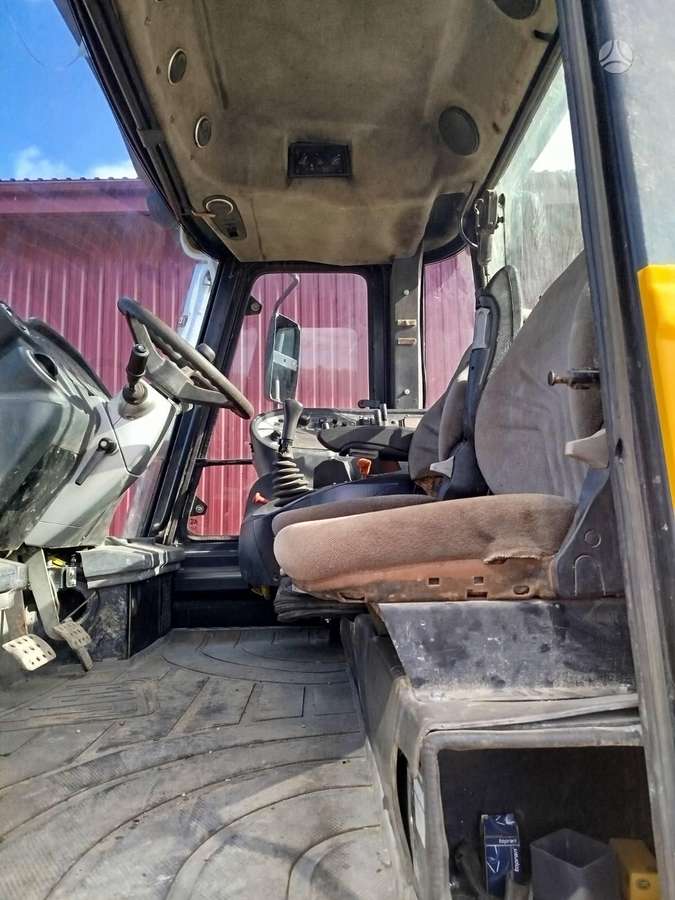 JCB Fastrac 3220, traktoriai