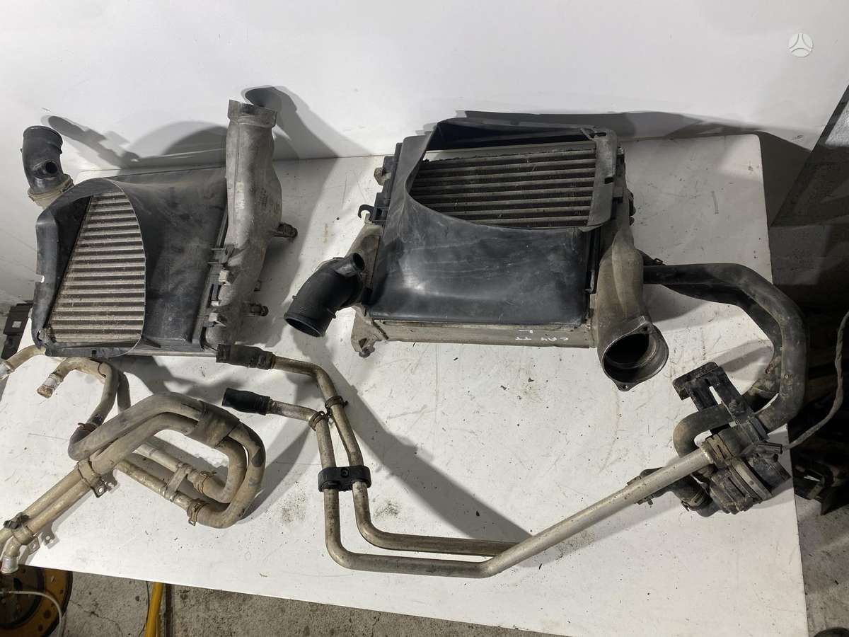 Porsche Cayenne engine parts