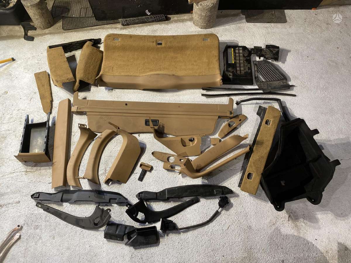 Porsche Cayenne engine parts