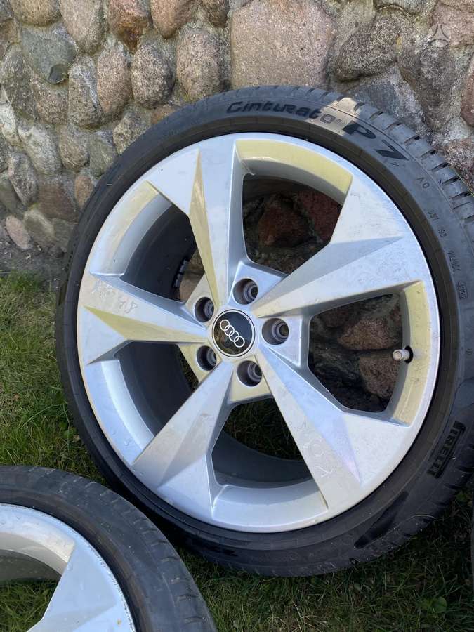 Audi, lengvojo lydinio, R18