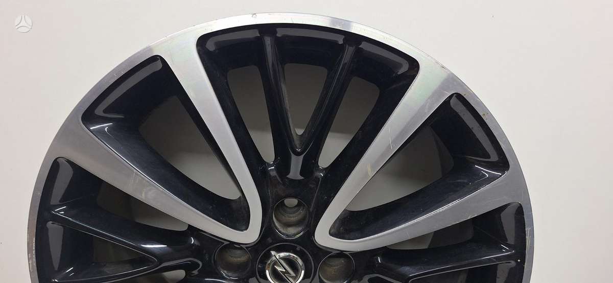 Opel Corsa E, light alloy, R17