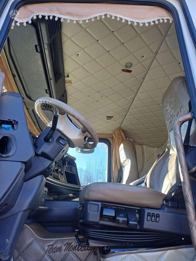 Scania + Rolfo 2010, autovežiai