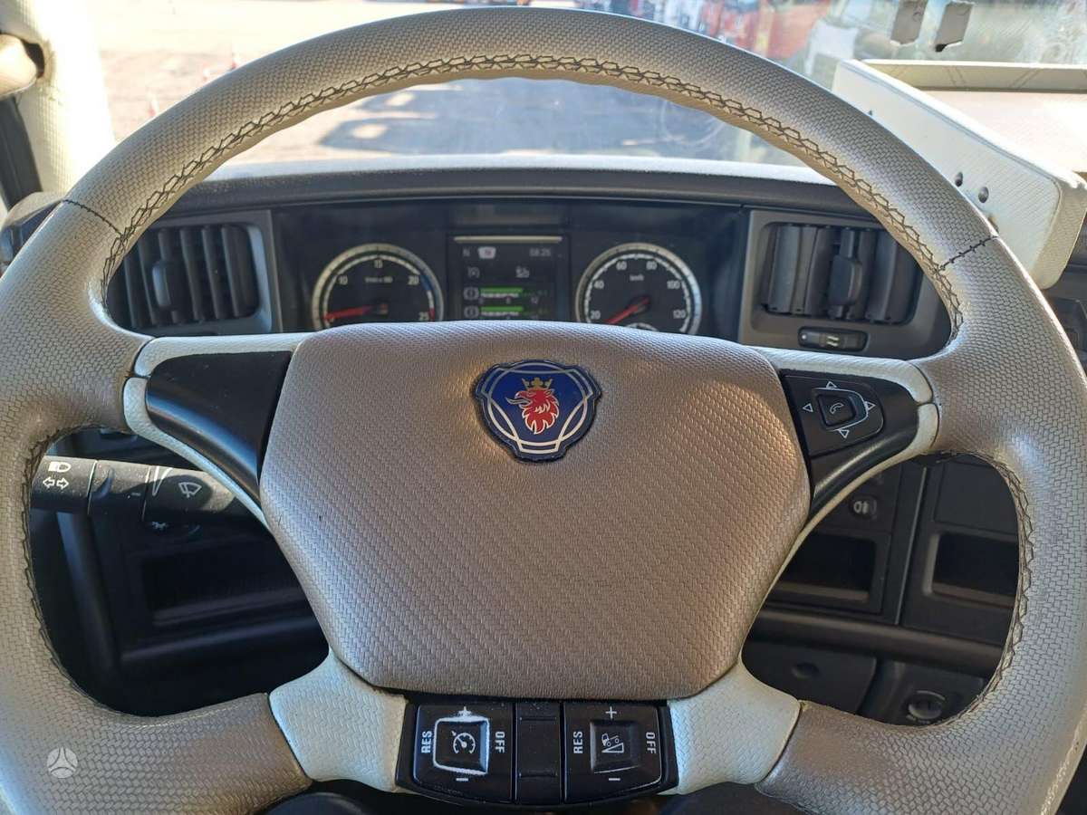 Scania + Rolfo 2010, autovežiai
