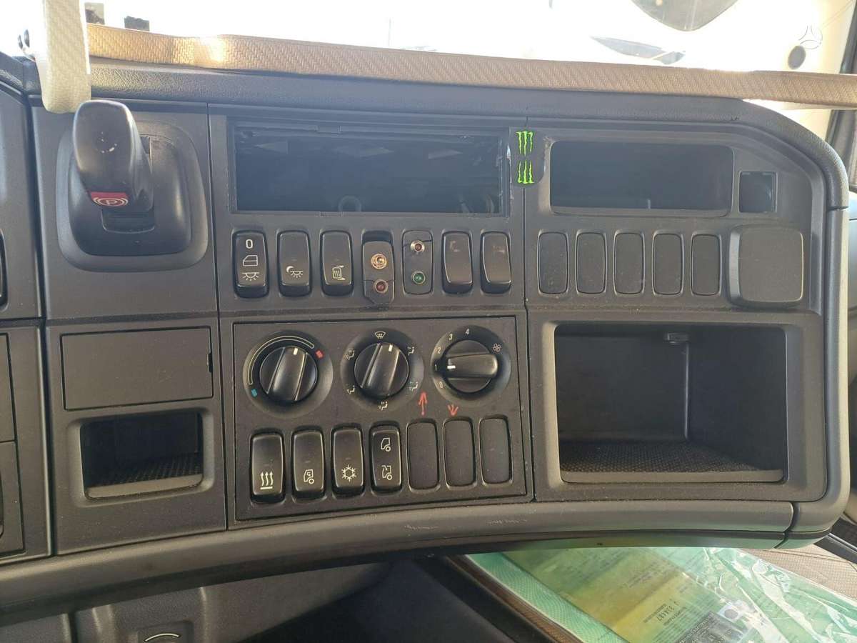 Scania + Rolfo 2010, autovežiai