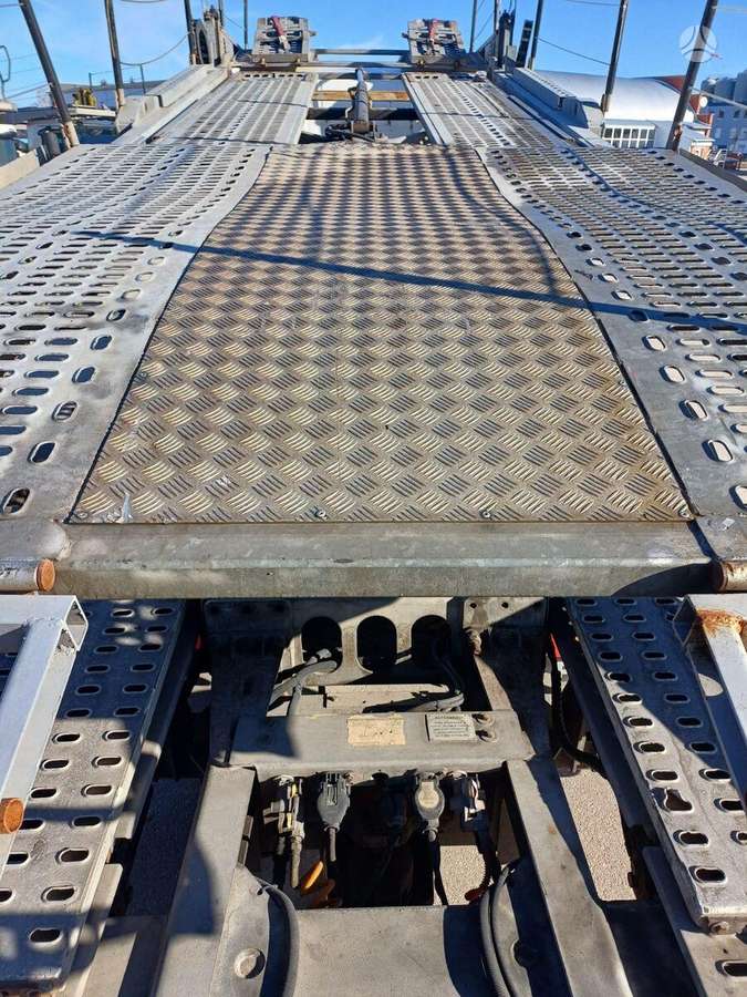 Scania + Rolfo 2010, auto transporters