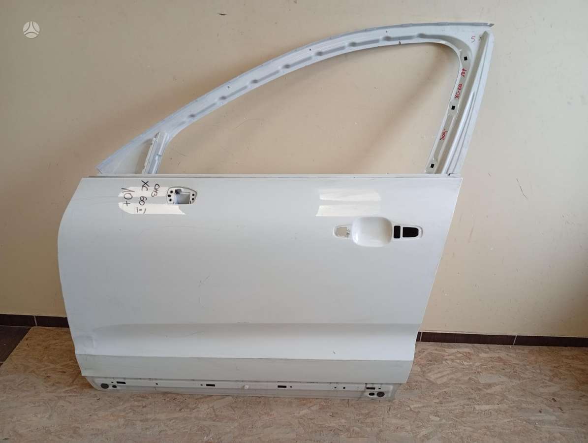 Volvo XC60 body parts