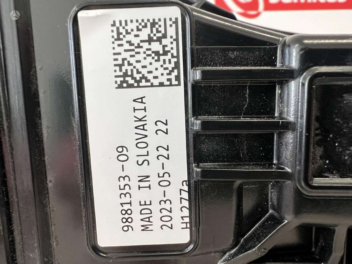 BMW X7, 9881353  9881353-09, lights