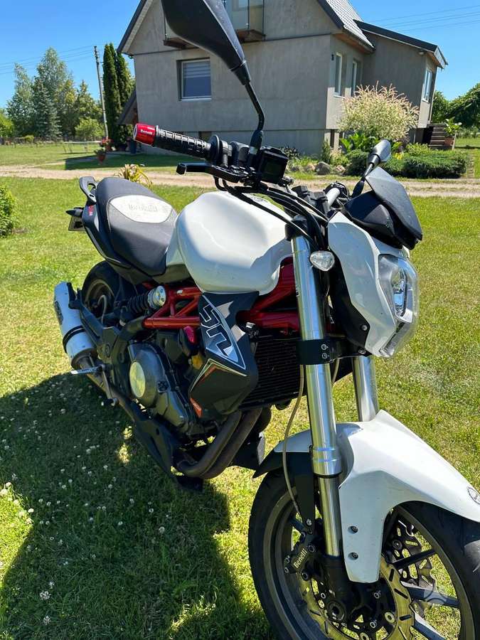 Benelli 304 300cc, street / klasikiniai