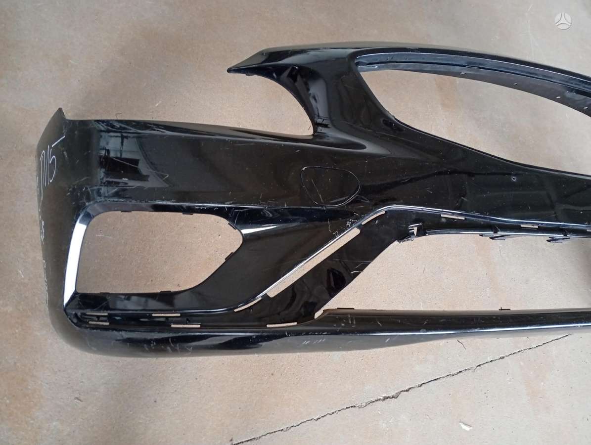 Volvo S60 бамперы (буфера), фары