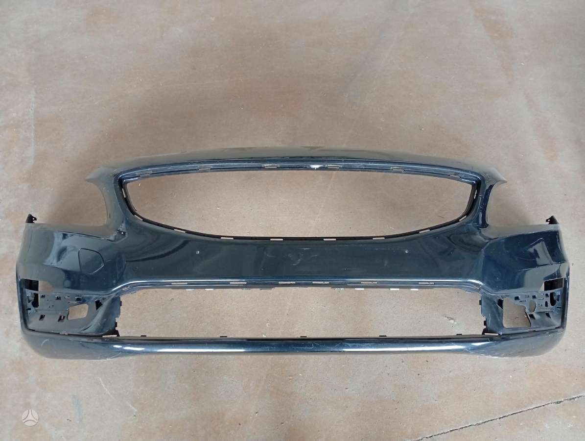 Volvo S60 bumpers, lights
