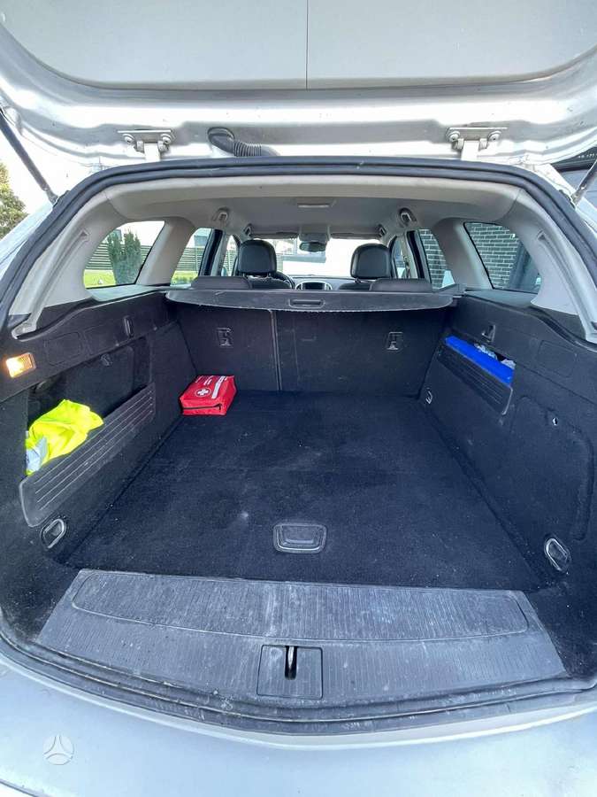 Opel Astra, 2.0 l., universalas