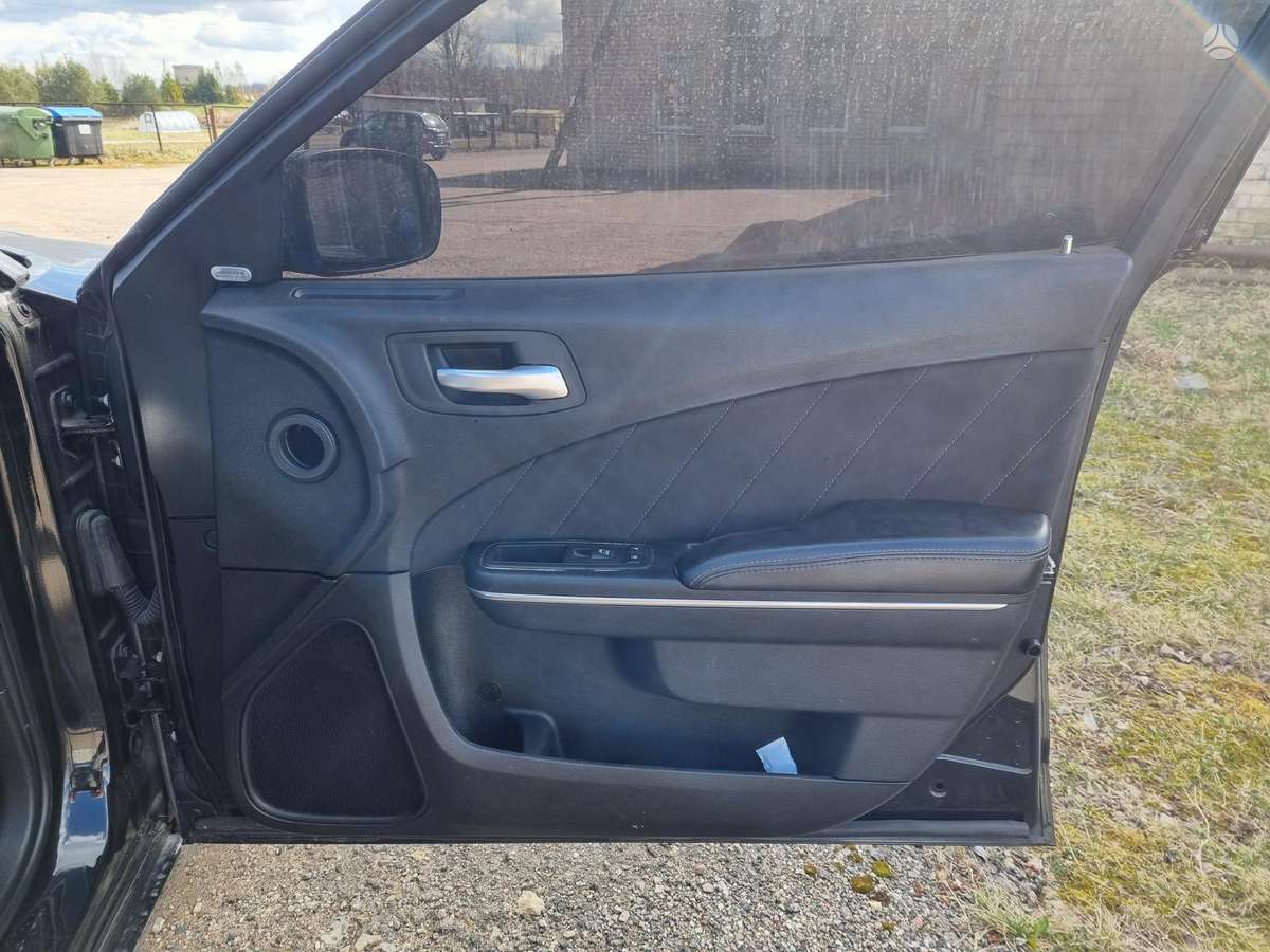 Dodge Charger Varikliai 3600 5700