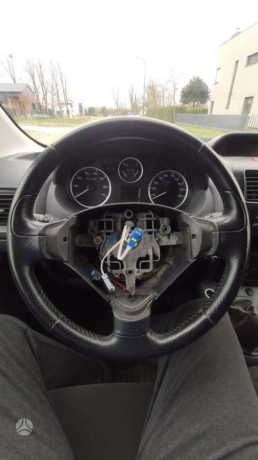 Peugeot Expert dalimis