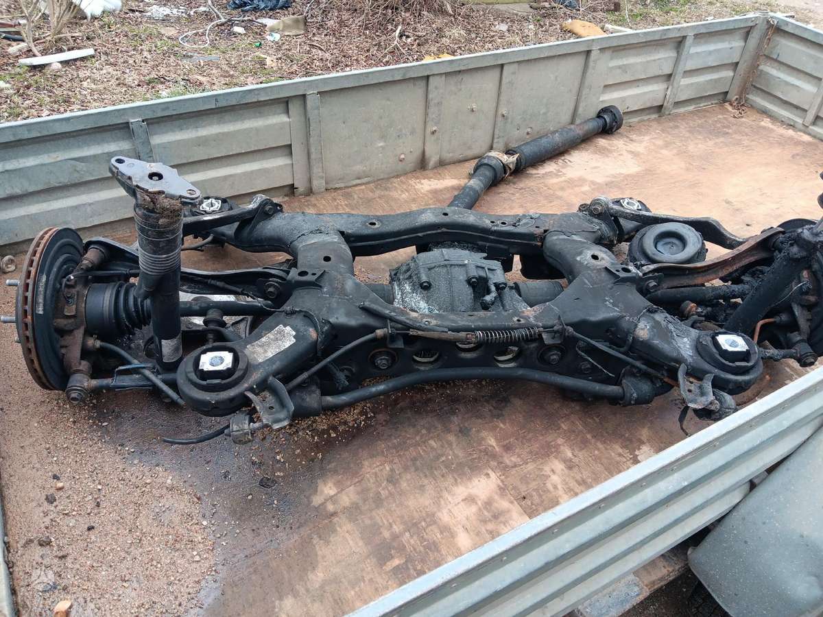 Jeep Grand Cherokee engine parts