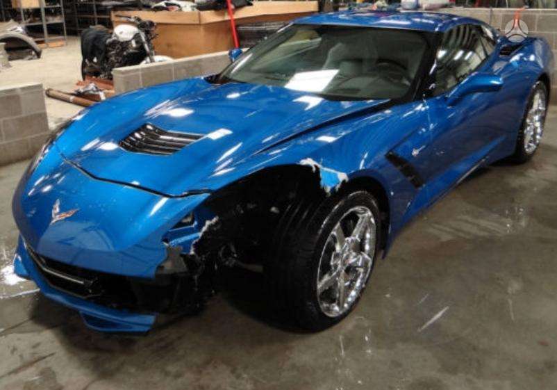 Chevrolet Corvette dalimis