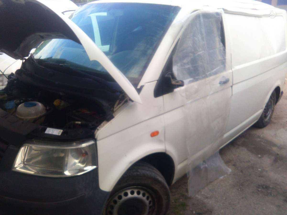 Volkswagen Transporter, preču