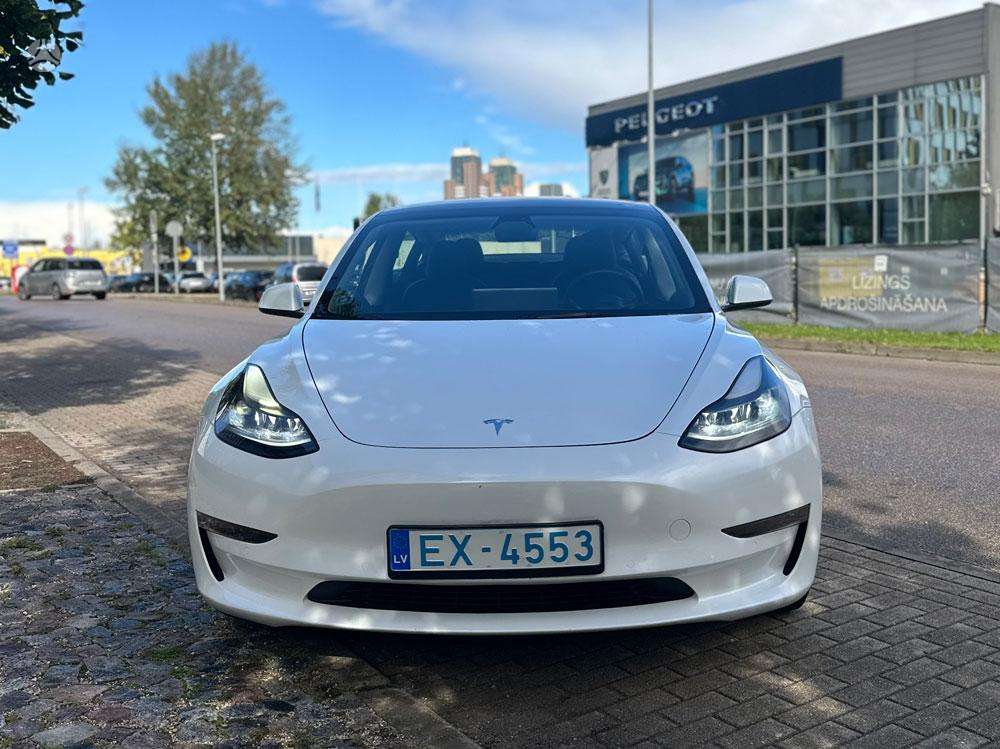 Tesla Model 3, 75 кВт·ч, Седан