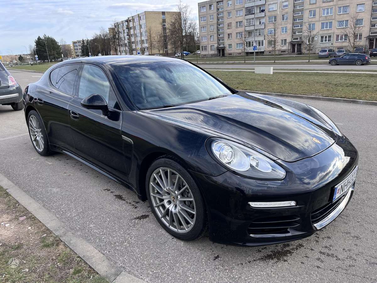 Porsche Panamera - 2