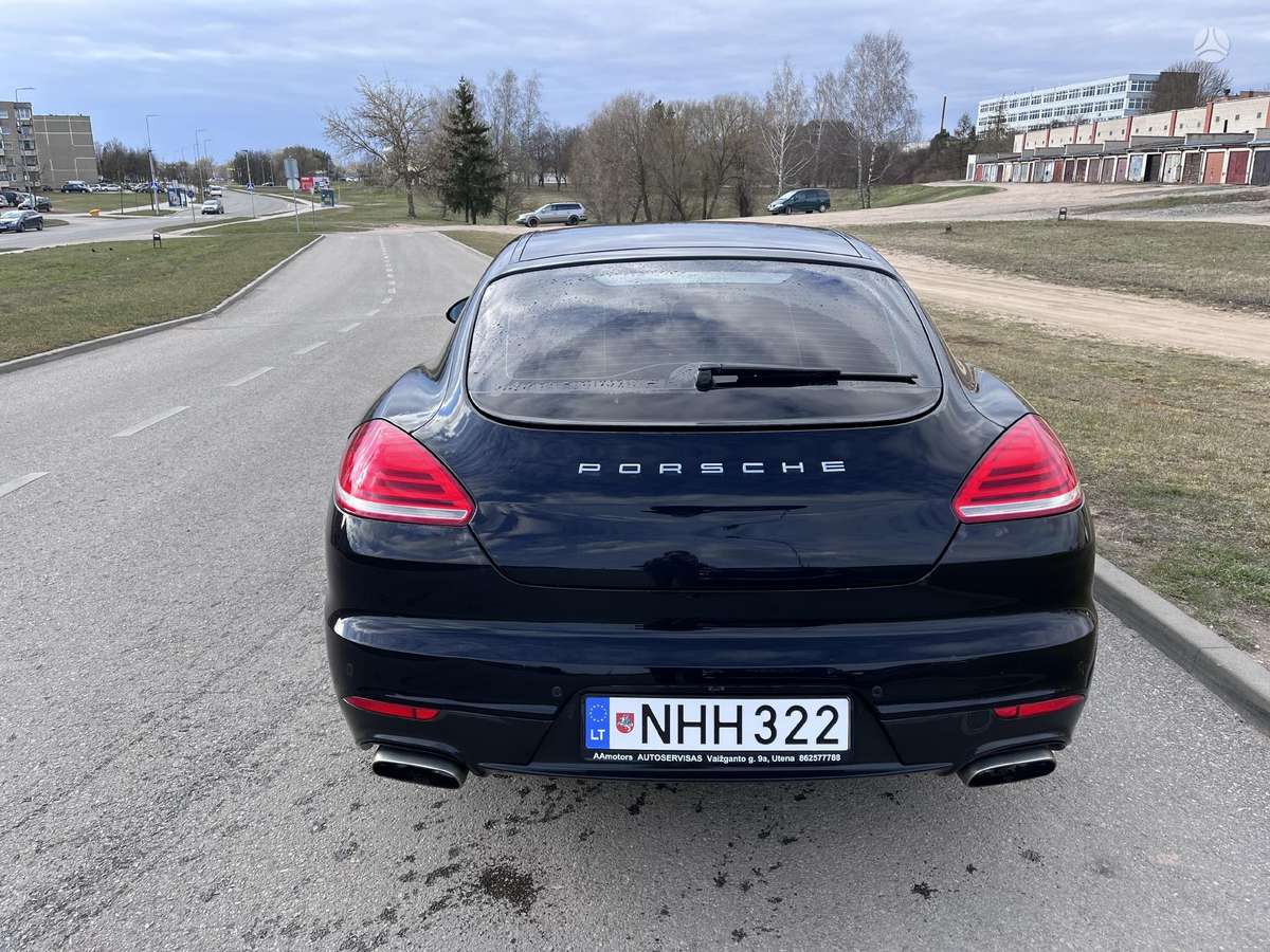 Porsche Panamera, 3.0 l., Хэтчбек