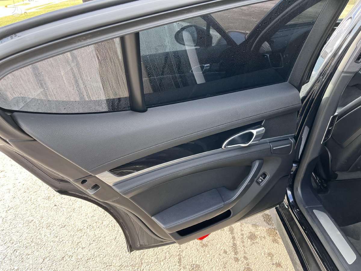 Porsche Panamera, 3.0 l., hatchback
