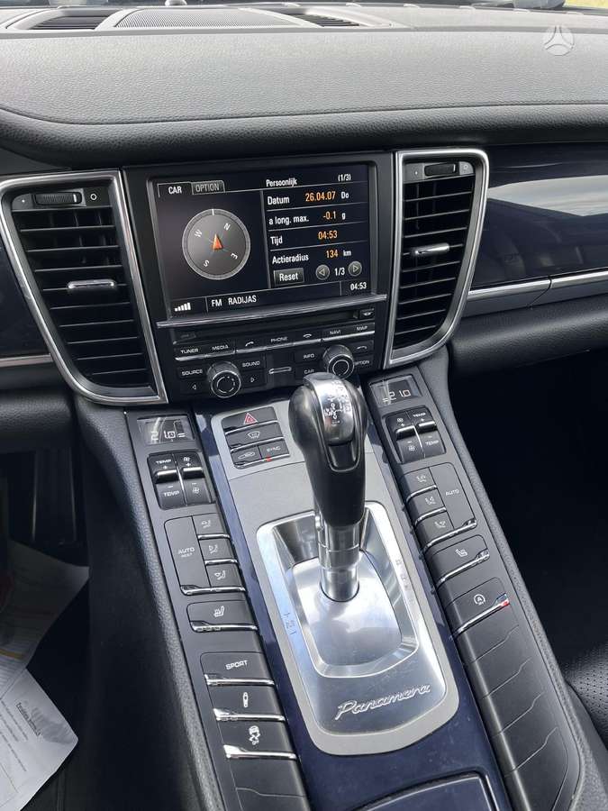 Porsche Panamera, 3.0 l., Хэтчбек