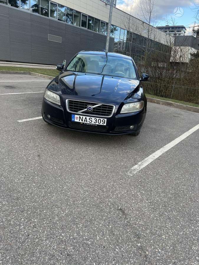 Volvo S80, 2.4 l., Седан