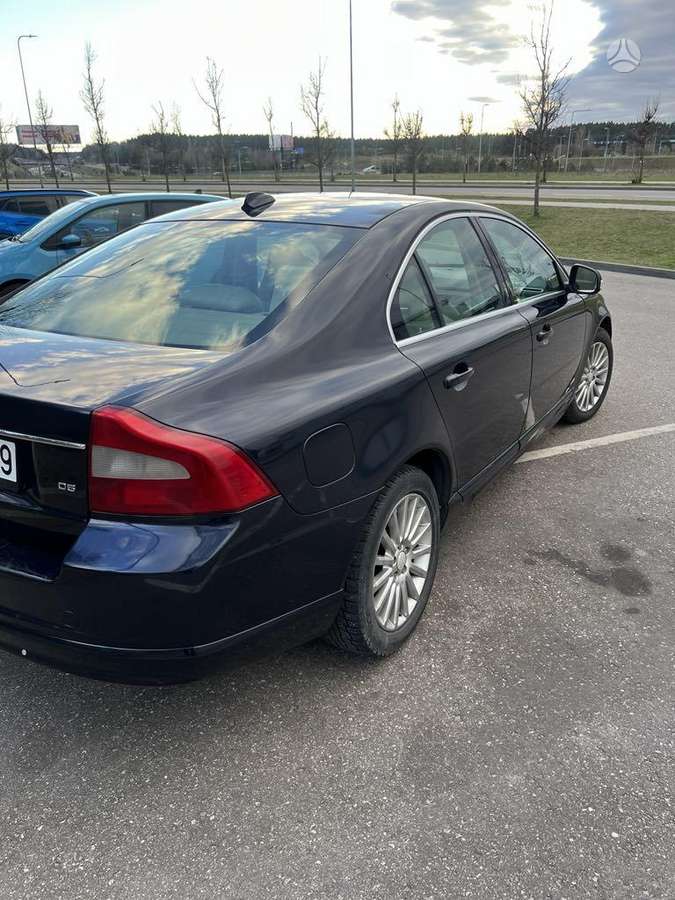 Volvo S80, 2.4 l., Седан