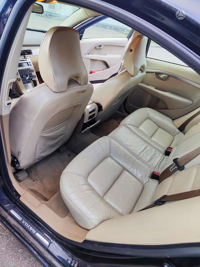 Volvo S80, 2.4 l., Седан