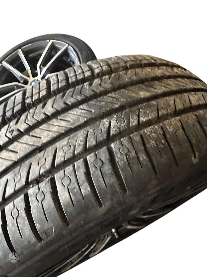 BMW 330, lengvojo lydinio, R18