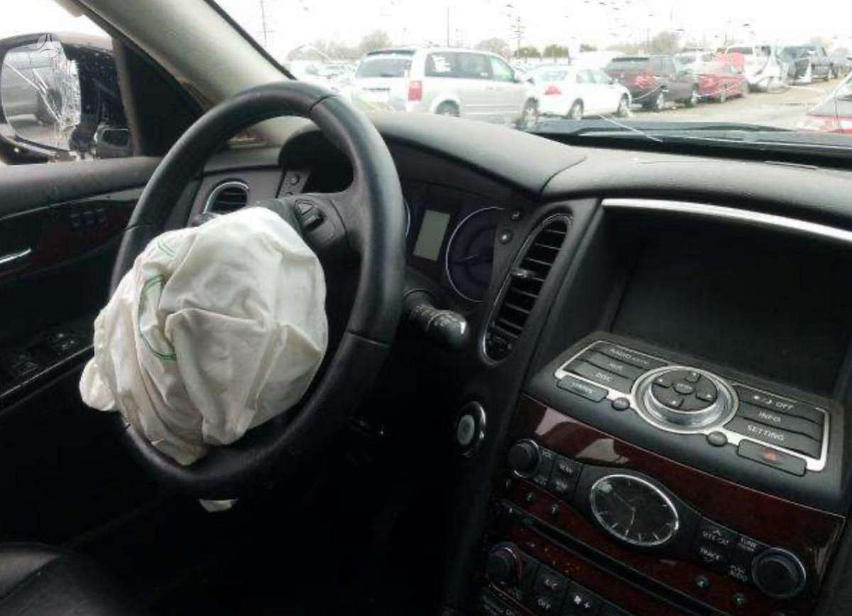 Infiniti QX50