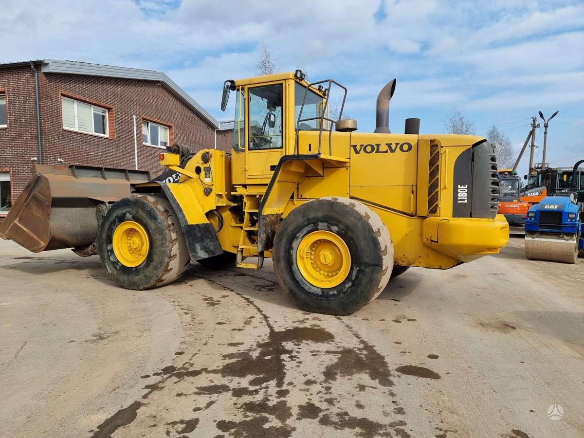 Volvo L 180 E, frontal loader