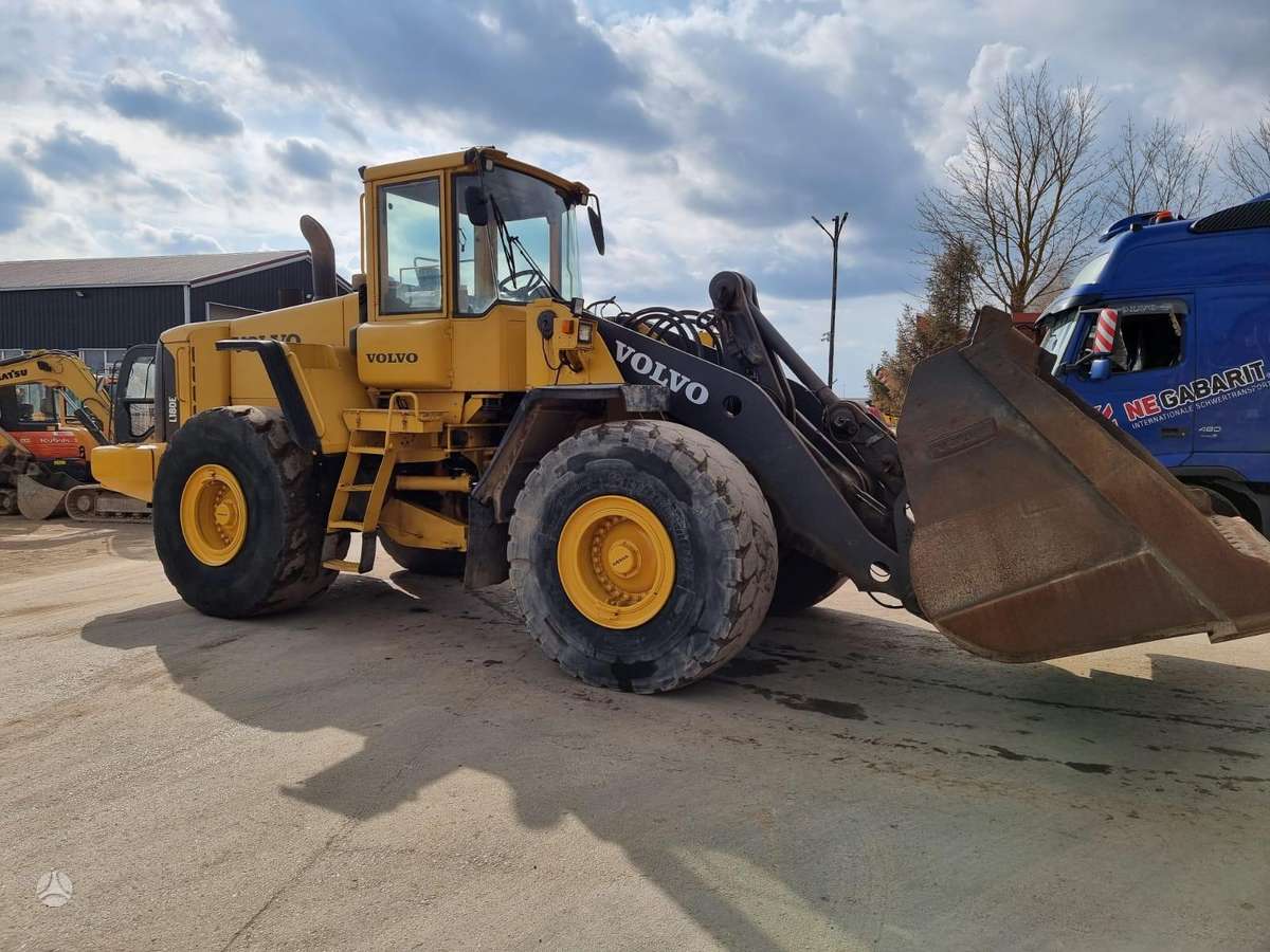 Volvo L 180 E, frontal loader