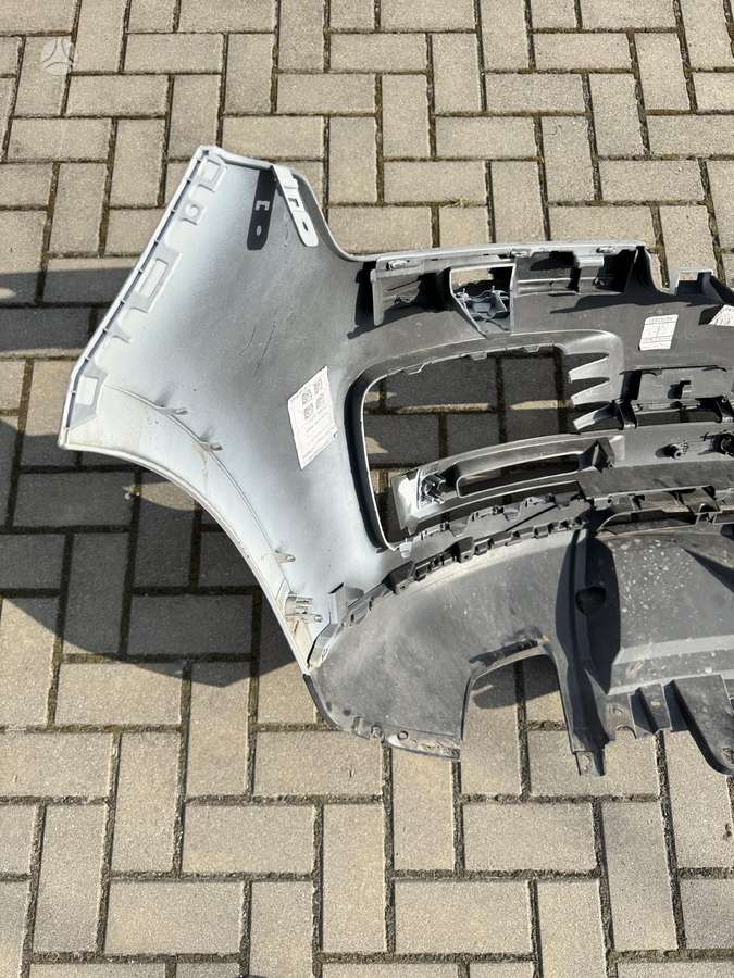 Land Rover Range Rover Bamperis grazus be defektu