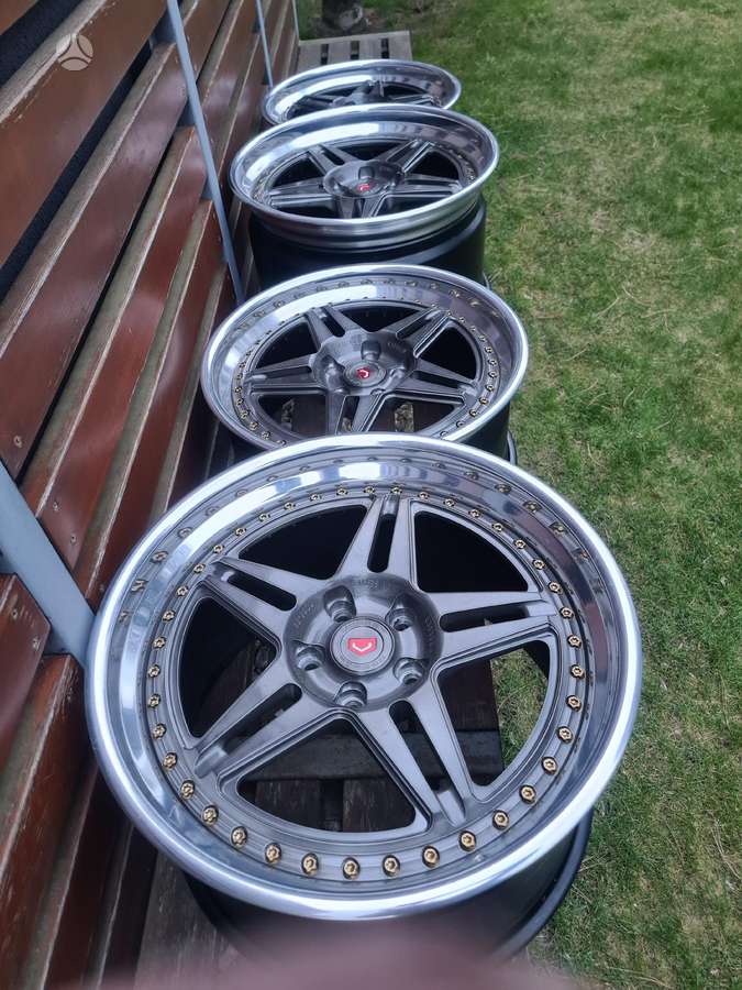 Chevrolet Corvette детали кузова