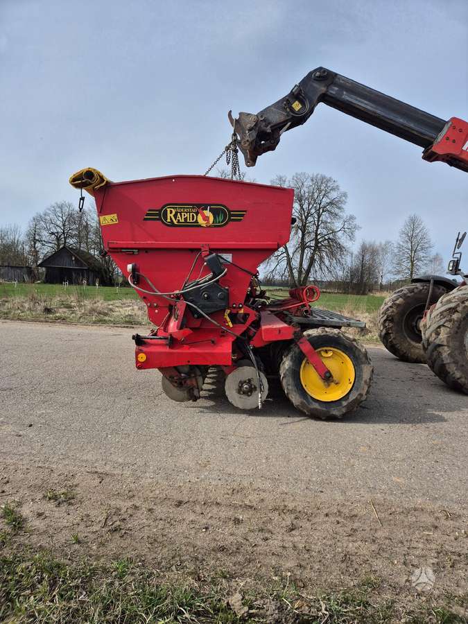Vaderstad RAPID400, seeders, planters