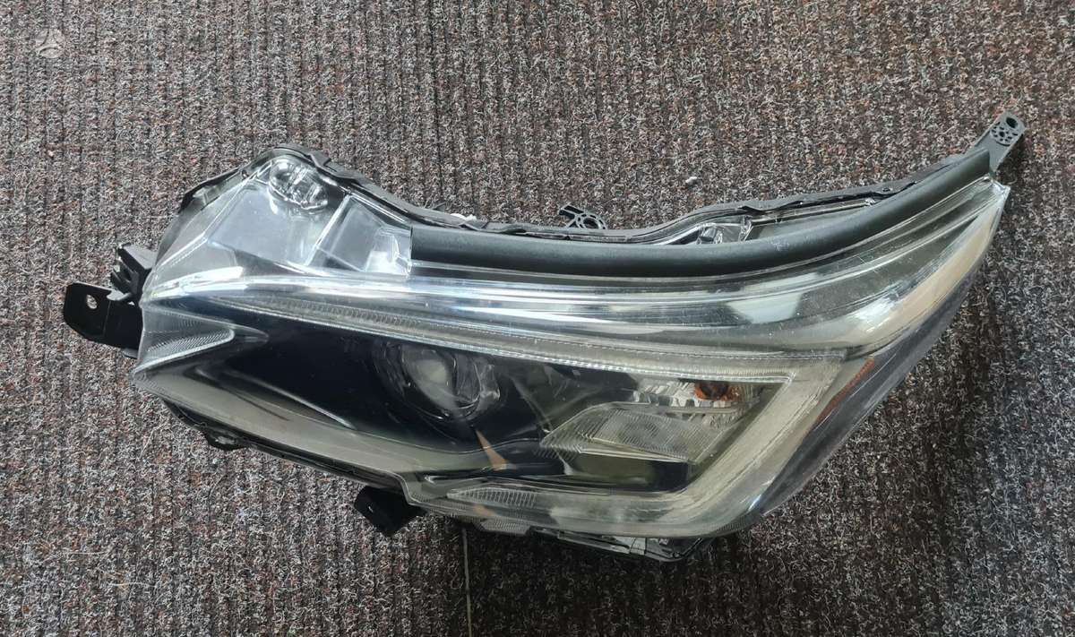 Subaru Outback kėbulo dalys