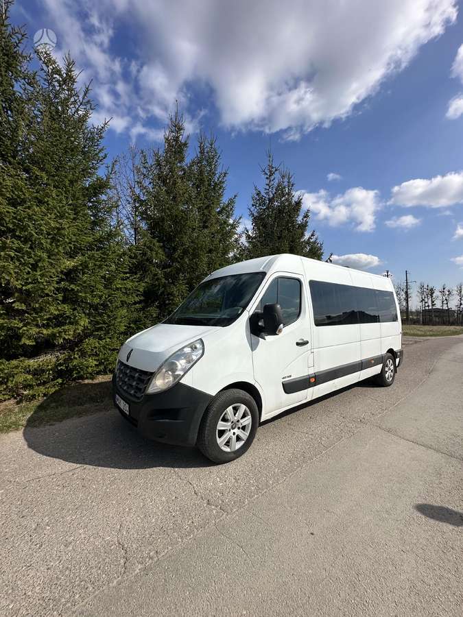 Renault Master, tūristu automašīnas