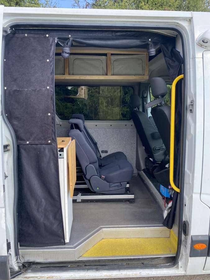 Renault Master, tūristu automašīnas