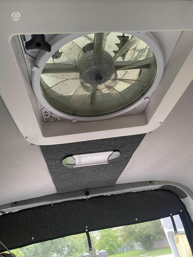 Renault Master, tūristu automašīnas