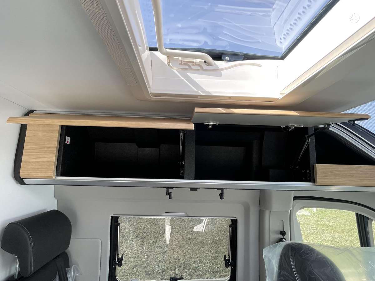 Adria Twin 640 SGX, campers