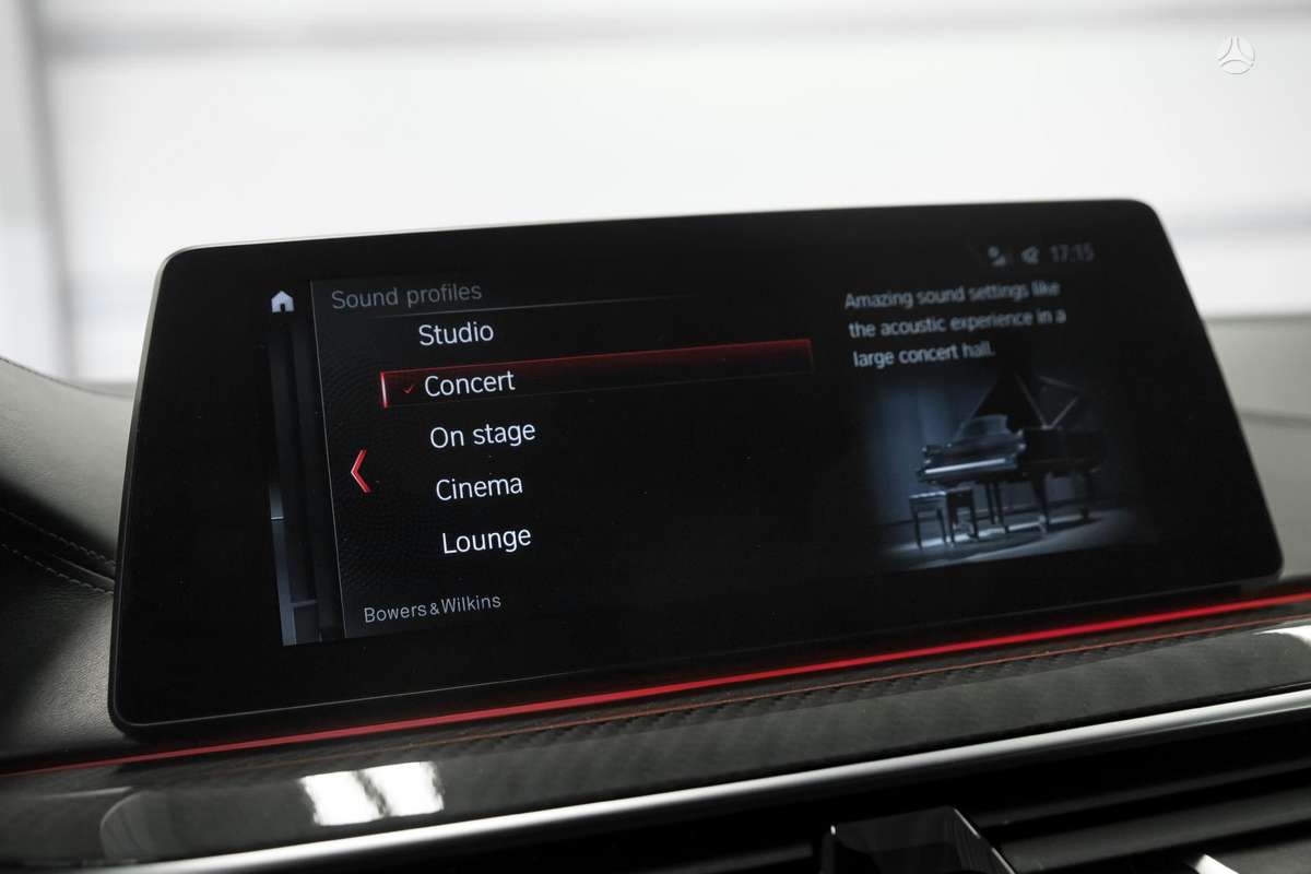 BMW M5, 4.4 l., Седан