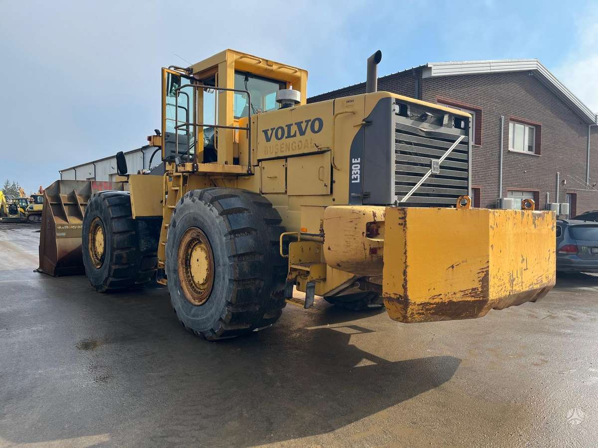 Volvo L330 E, фронтальные погрузчики