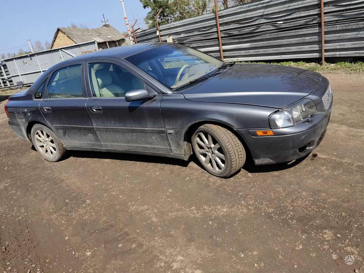 Volvo S80