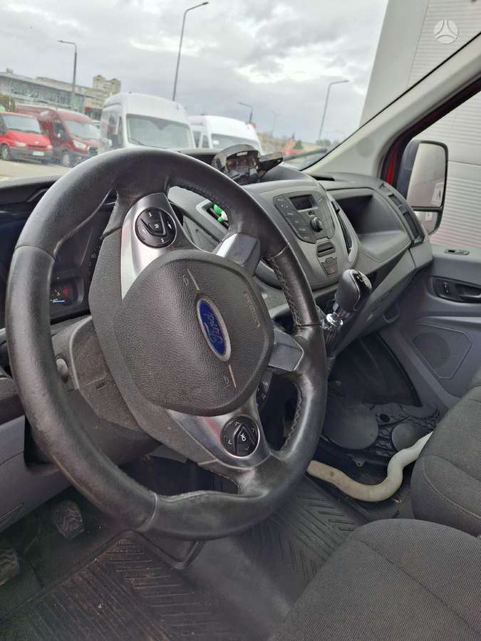 Ford Transit, грузовые микроавтобусы