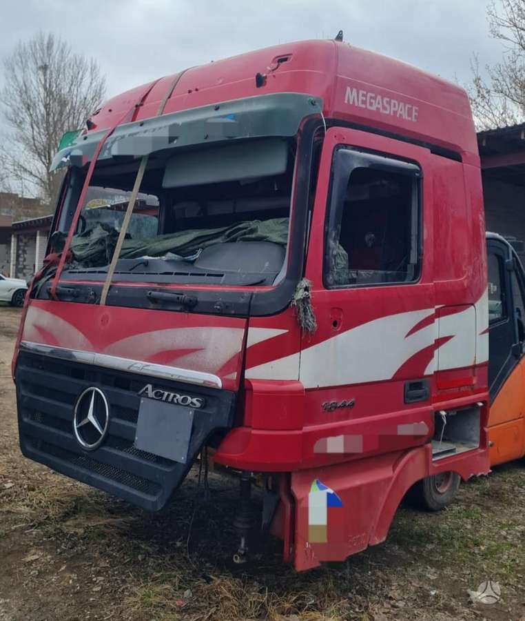 Mercedes-Benz Kabina, double sleeper