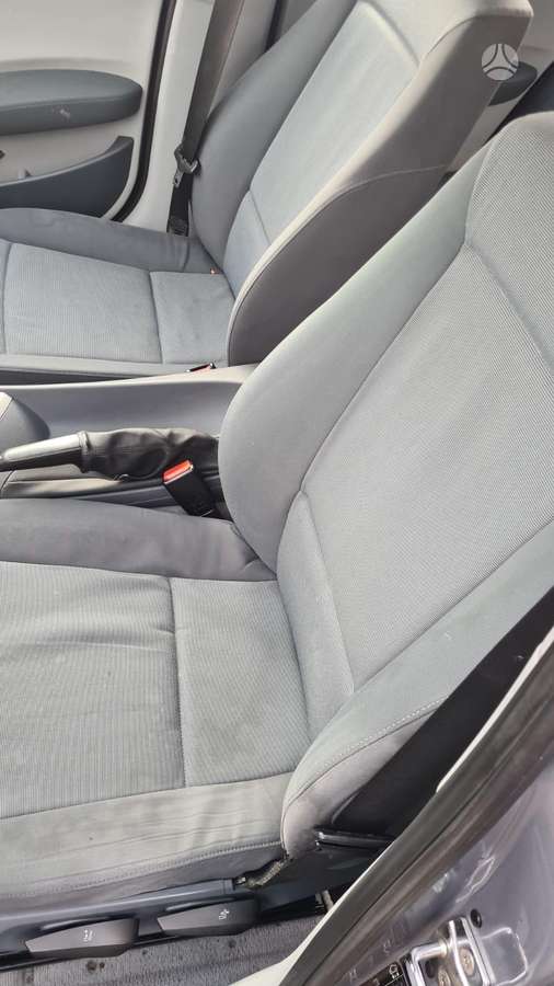 BMW 118, 2.0 l., hatchback