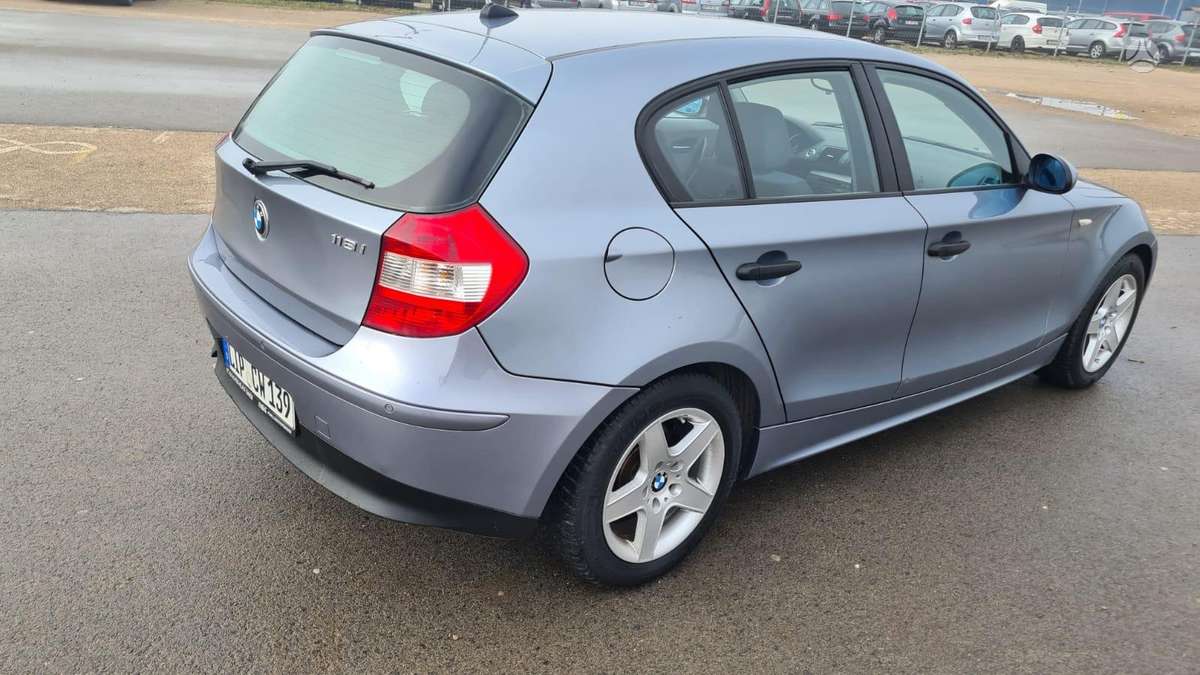 BMW 118, 2.0 l., hatchback